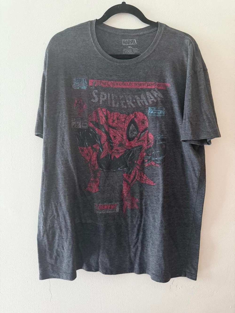 Marvel Spider-Man Short Sleeve Tee - Charcoal with Red Graphic